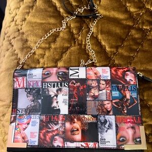 Magazine purse